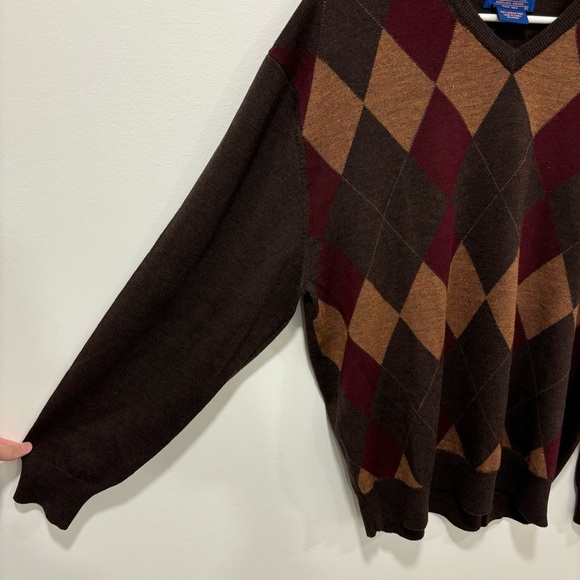 Pendleton Merino Wool Mens Sweater V-neck Plaid Argyle Brown Yellow Maroon - Picture 4 of 11